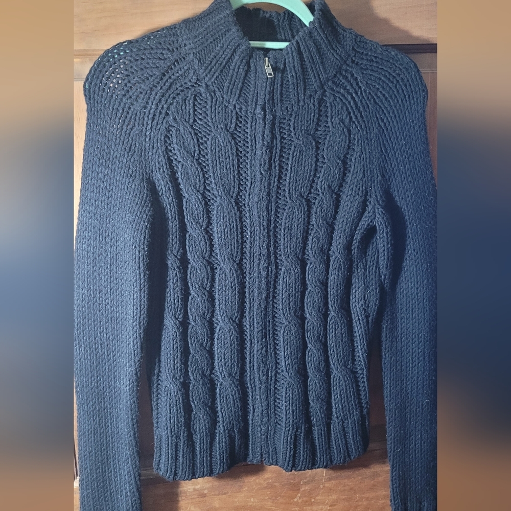 GAP ladies zip up cable knit cardigan